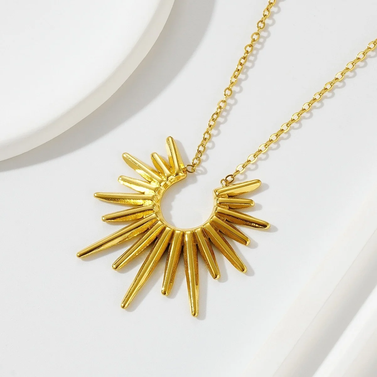 GOLDEN SUNBURST HALSKETTE